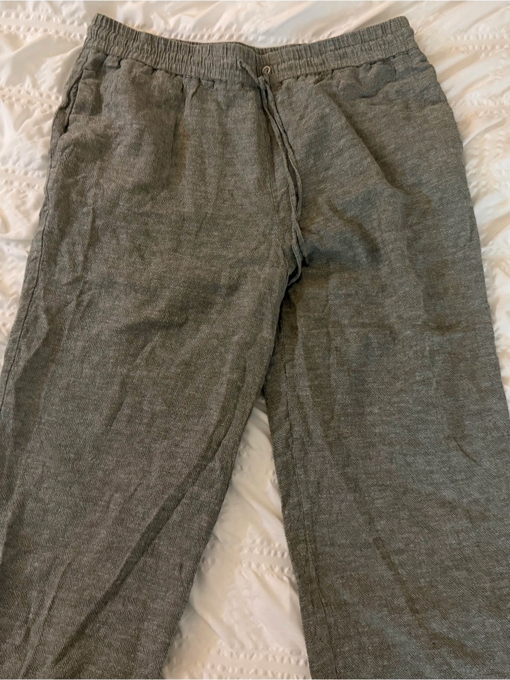 Woman’s Casual Gray Drawstring Jogger Pants